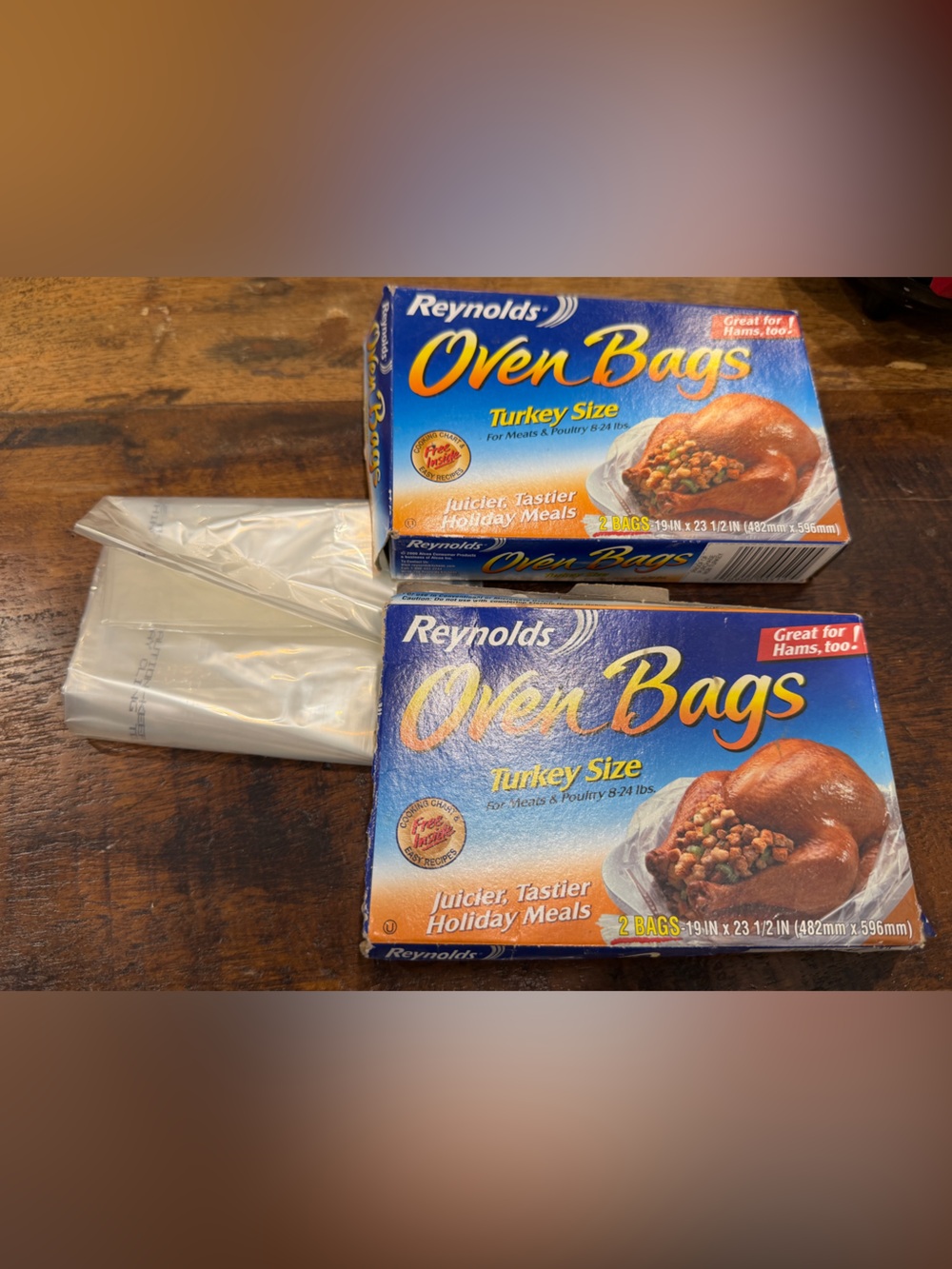 New 2 boxes of Reynolds Turkey Size Oven Bags plus and extra bag- total 5 bags